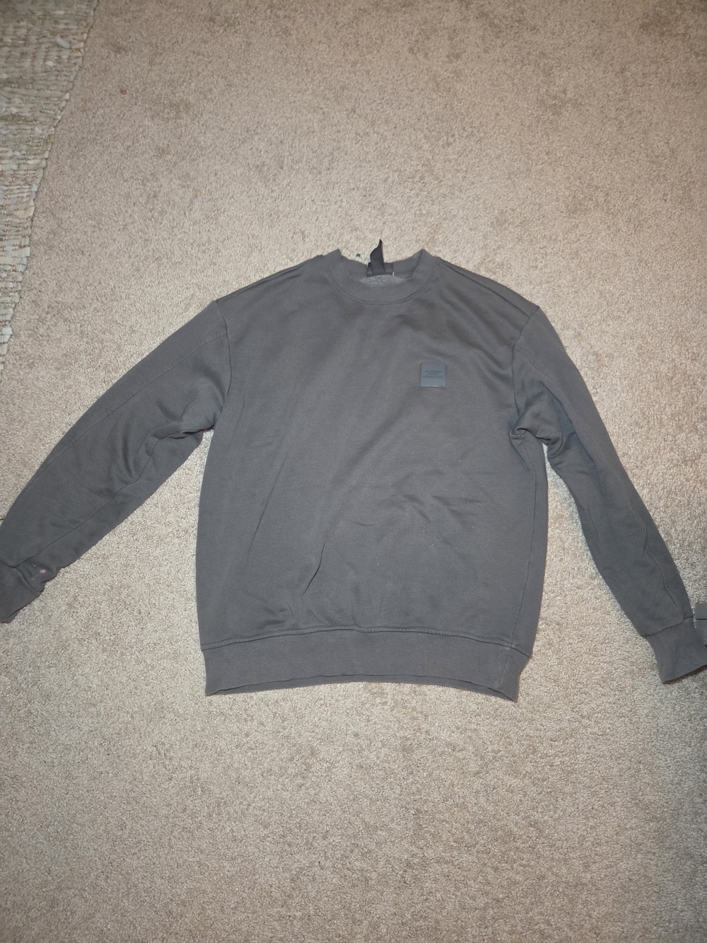 H&M Men's Crewneck Sweatshirt in Charcoal